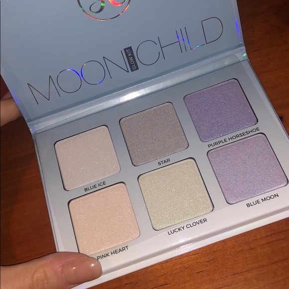 Highlighter pallet - Picture 1 of 2